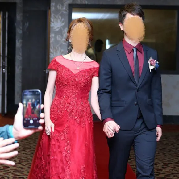 Red Handmade Dress size 0-4 - Picture 7 of 11